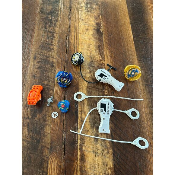 Beyblade Burst Turbo Battle Set With Launchers & Arenas - Picture 9 of 13